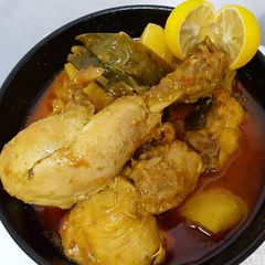 A picture of Chicken korma.