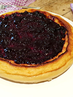 A picture of Yogurt Cake or Tart.