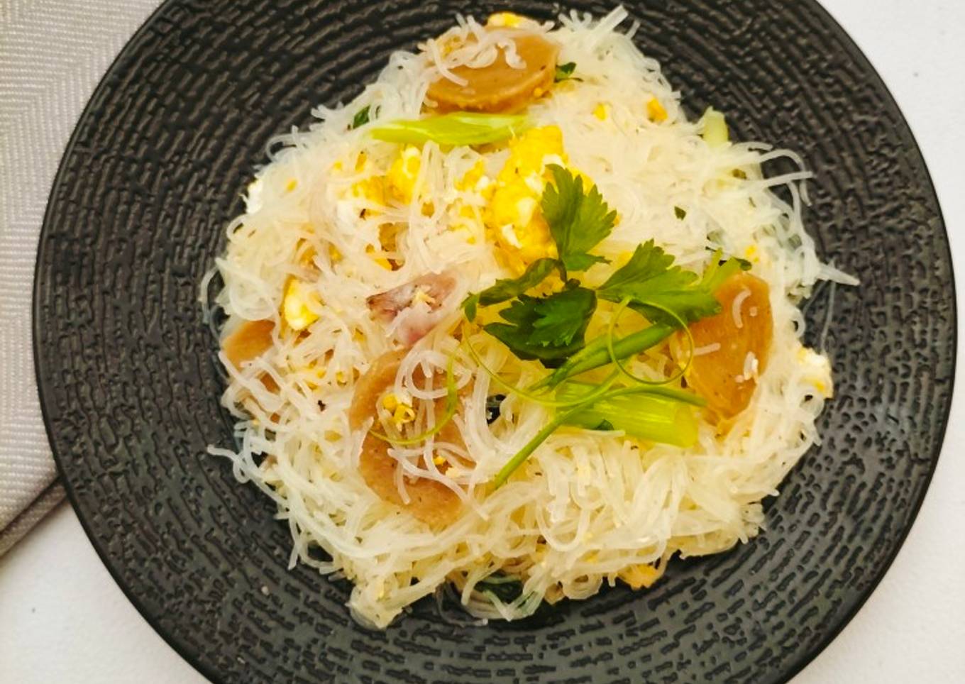 527. Bihun Bakso Telur