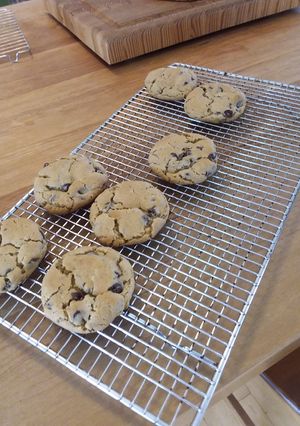A picture of Peanut butter oatmeal cookies.