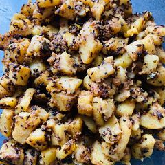 A picture of Aloo Sabji (Dry Potatoes).