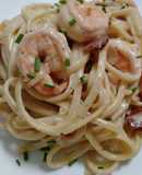 Shrimp and bacon linguine in sour cream sauce
