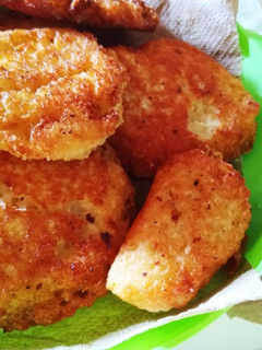 Una foto de Torrejas de yuca fritas