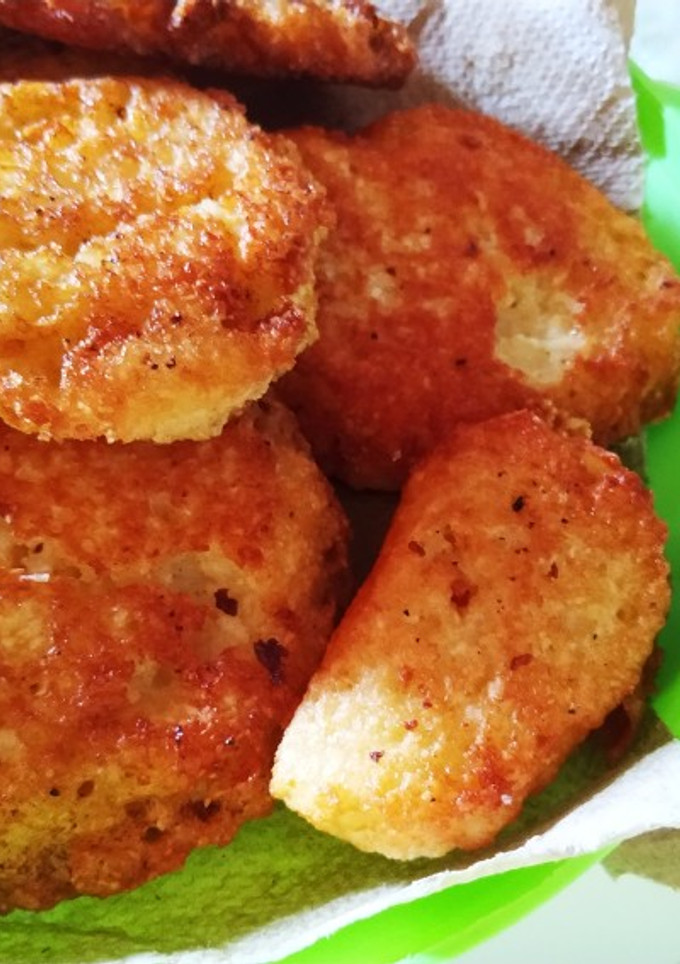 Una foto de Torrejas de yuca fritas