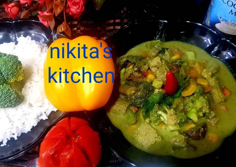 Recipe of Quick Veg Thai Green Curry 🥗🌶️🧄