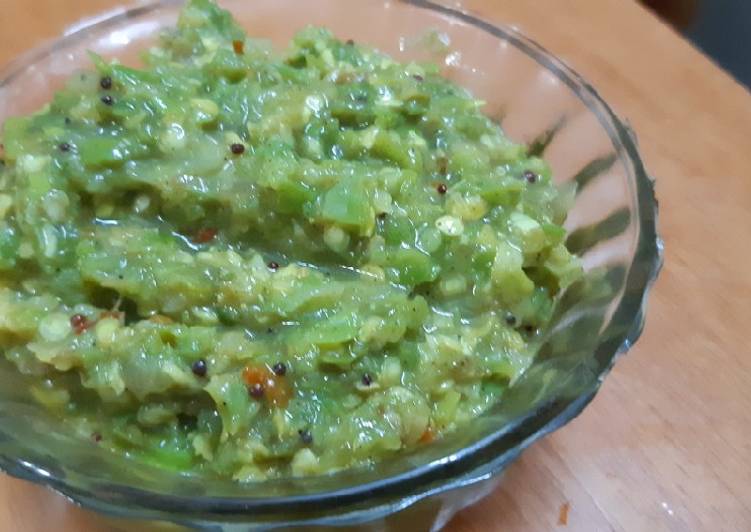 Guide to Prepare Green Chillie Chutney