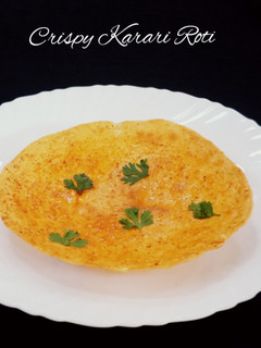 A picture of Crispy Karari Roti.