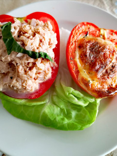 Una foto de Tomates rellenos
