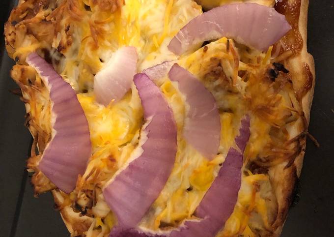 Simple Way to Make Any-night-of-the-week Chicken BBQ Naan Pizza