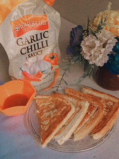 A picture of Bread omelette.