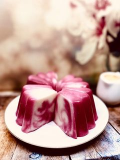 Foto resep 🇮🇩Puding Roti Tawar Merah Putih dgn Vla Vanilla 🇮🇩