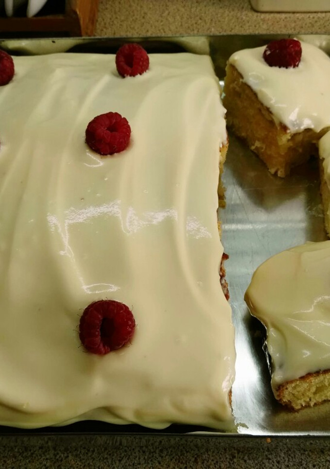 Una foto de Pastel de limón con mascarpone