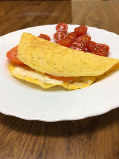 Una foto de Torti-creppe de tomate y queso