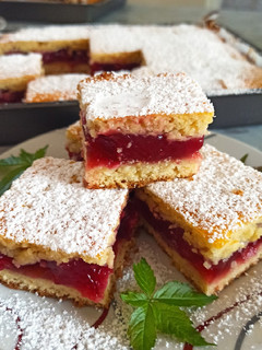 Meggyes pite recept fotója