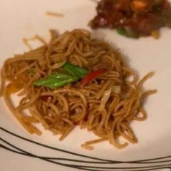 A picture of Noodles.