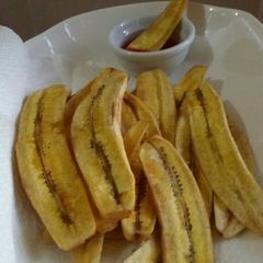 A picture of Crispy plantains.