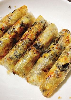 A picture of Vegetarian Spring Rolls (Nem Chay).