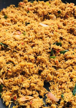 A picture of Chicken fillings.