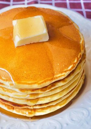 【COOKING BUBU】四種材料！極簡單！完美熱香餅早餐｜ pancake recipe｜基本のパンケーキ ! 的食譜成品照片