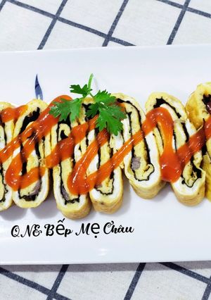 Hình của món Trứng cuộn rong biển.