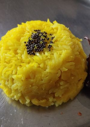 खिचडी (Khichdi Recipe In Marathi) रेसिपी चे मुख्य फोटो 