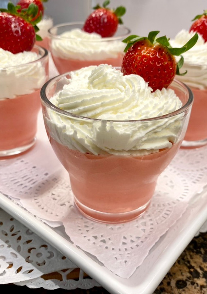 Una foto de Mousse de fresa