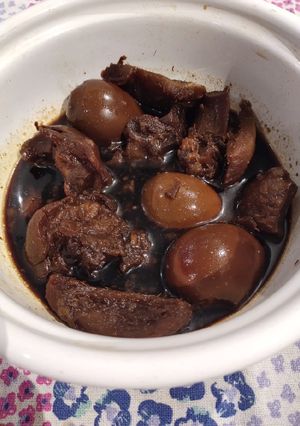 A picture of Pork Feet Stewed.