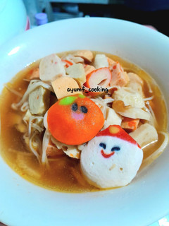 Foto resep Steamboat jamur enoki kuah pedas