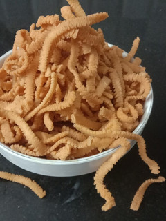 சோள மாவு நாடா.. (Cornflour naada or ribbon pakkoda) செய்முறை முக்கிய புகைப்படம்