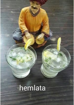 लेमोनेड मोजितो (Lemonade mojito recipe in hindi) रेसिपी मुख्य फोटो