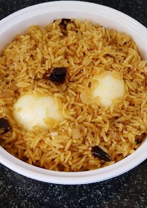 A picture of Egg pilaf.