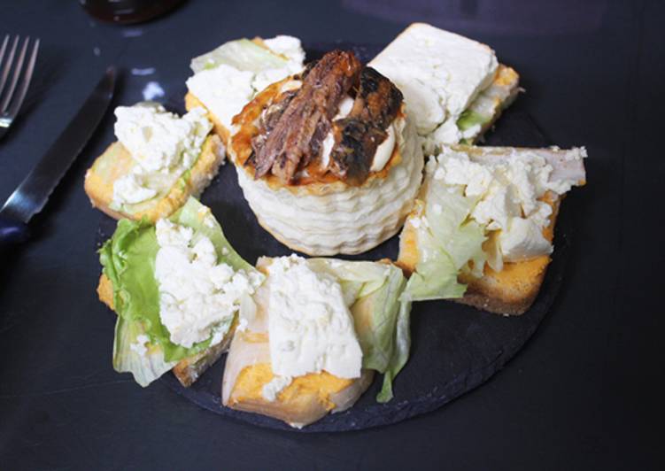 Volovanes con sardinas de lata y queso fresco