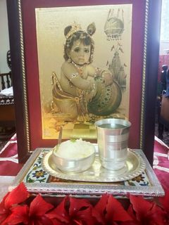 હોમ મેડ માખણ (Home Made Makhan Recipe In Gujarati) રેસીપી મુખ્ય ફોટો