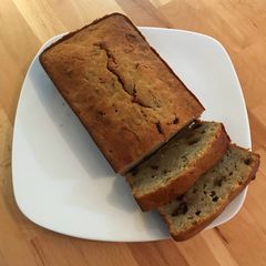 A picture of Banana choc chip bread.
