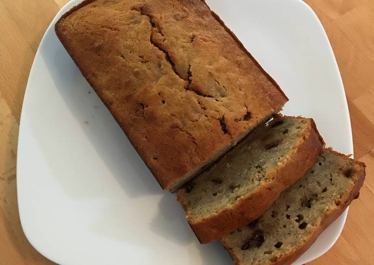 Banana choc chip bread