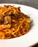 Mì Bò Xào Cay Cùng Bắp CẢi Và Cà Rốt