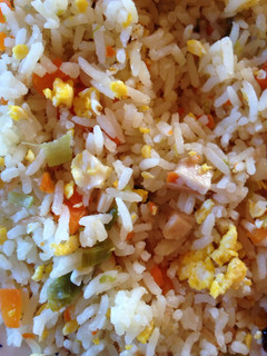Una foto de Arroz chaufán 🍚