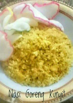 Foto resep 12. Nasi Goreng Kunyit
