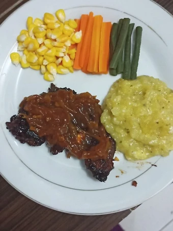 Cara Gampang Membikin Resep Steak homemade #BancakanOnlineBarengCookpad #eBook yang Enak Banget Anti Ribet, Mantap