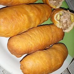 A picture of Meat rolls.