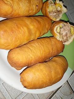 A picture of Meat rolls.