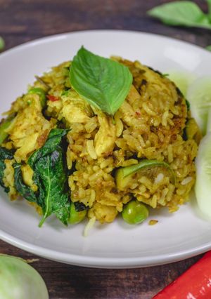 รูปของ ข้าวผัดแกงเขียวหวาน ไก่ อาหารไทย เมนูผัด วิธีทำง่ายๆ