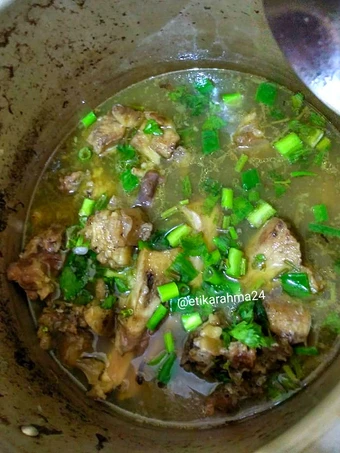 Langkah Gampang Membuat Resep Sop Bening Tulang Sapi yang Bisa Manjain Lidah Anti Ribet, Uenak Banget