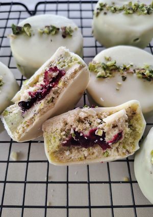 Una foto de Relleno de ALFAJORES DE PISTACHO