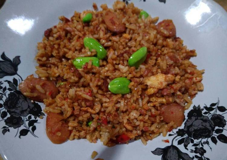 Resep: Untuk Mencoba Di RumahNasGor pete sosis kornet telur TERASI mantapppp jiwa 👌