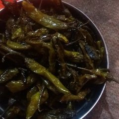 A picture of Fried Mirchi.