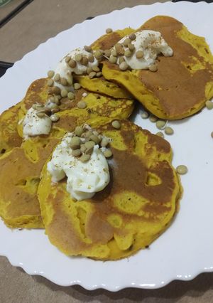 Una foto de Pancakes salados con sobras de puré de calabaza