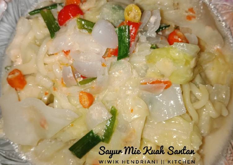 Resep 81. Sayur Mie Kuah Santan pedAssS NampoLll, Enak