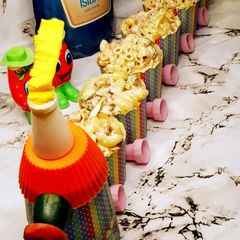 Mayo macaroni salad Train A picture of Mayo macaroni salad Train.
