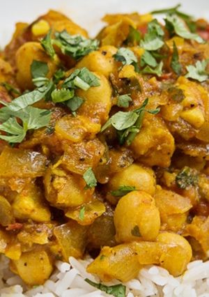 A picture of Chickpea curry.